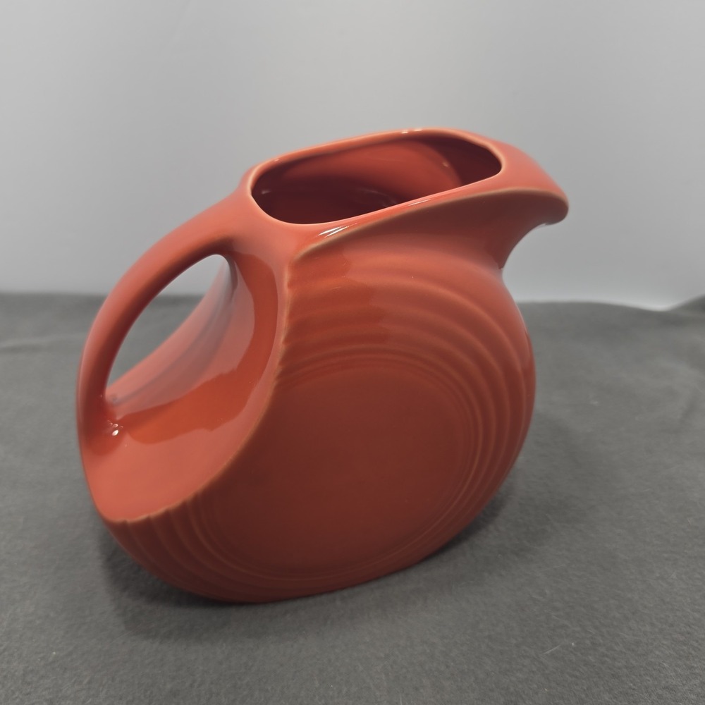 FIESTAWARE HLC FIESTA Large Disk 67 oz Pitcher ~ PAPRIKA (retired color) G